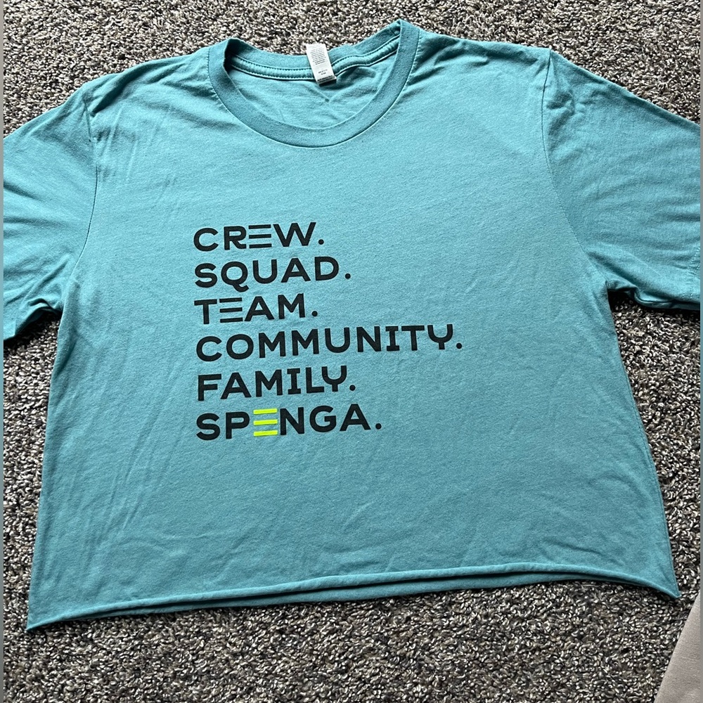 SPENGA crop tshirt size small - crew squad team